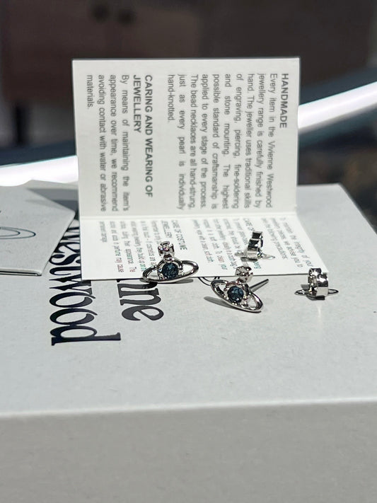 [預購] Vivienne Westwood Nano藍鑽迷你耳釘