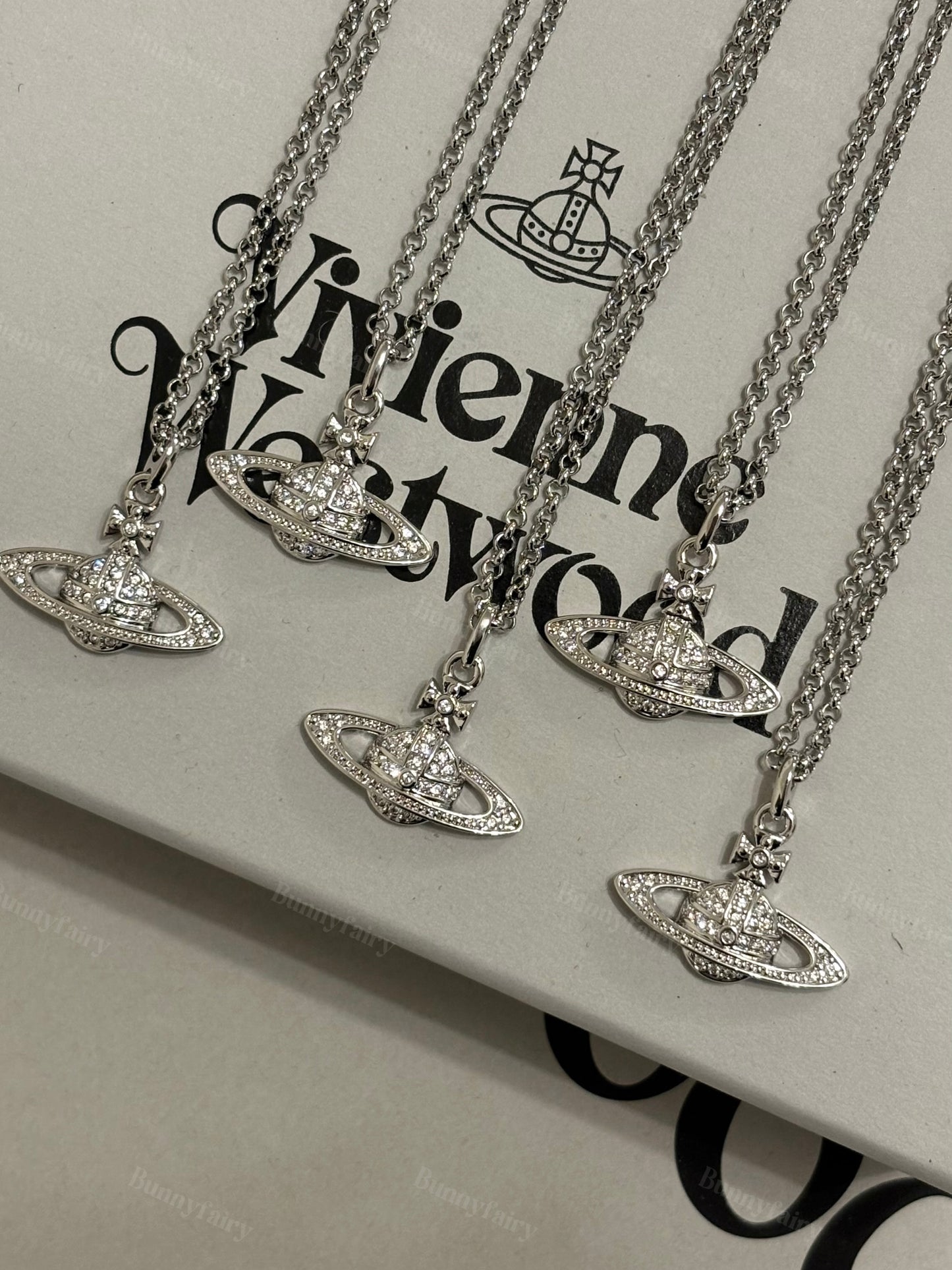 [預購] Vivienne Westwood Mini Bas 項鍊