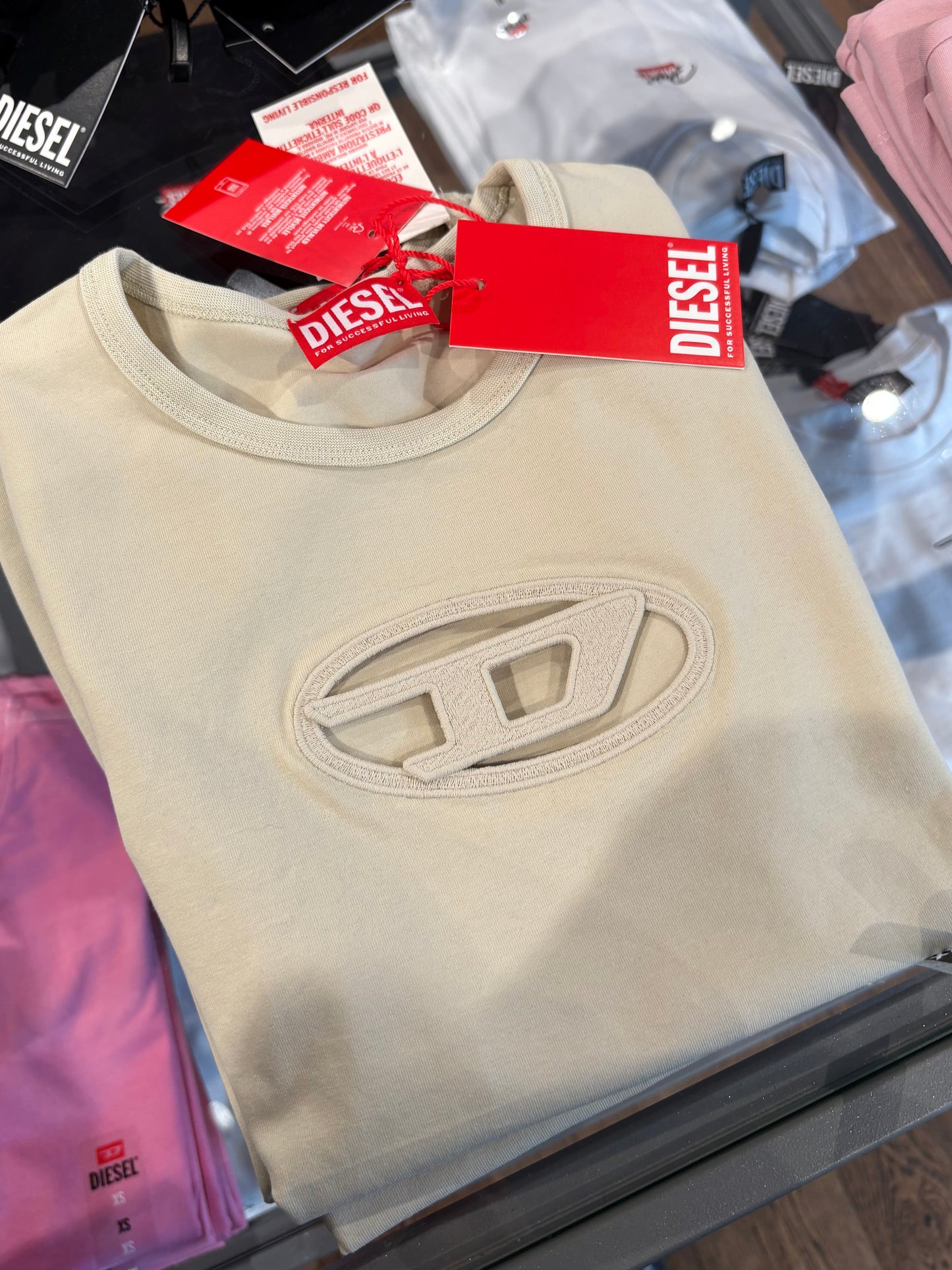 [預購] Diesel 鏤空短袖卡其色S