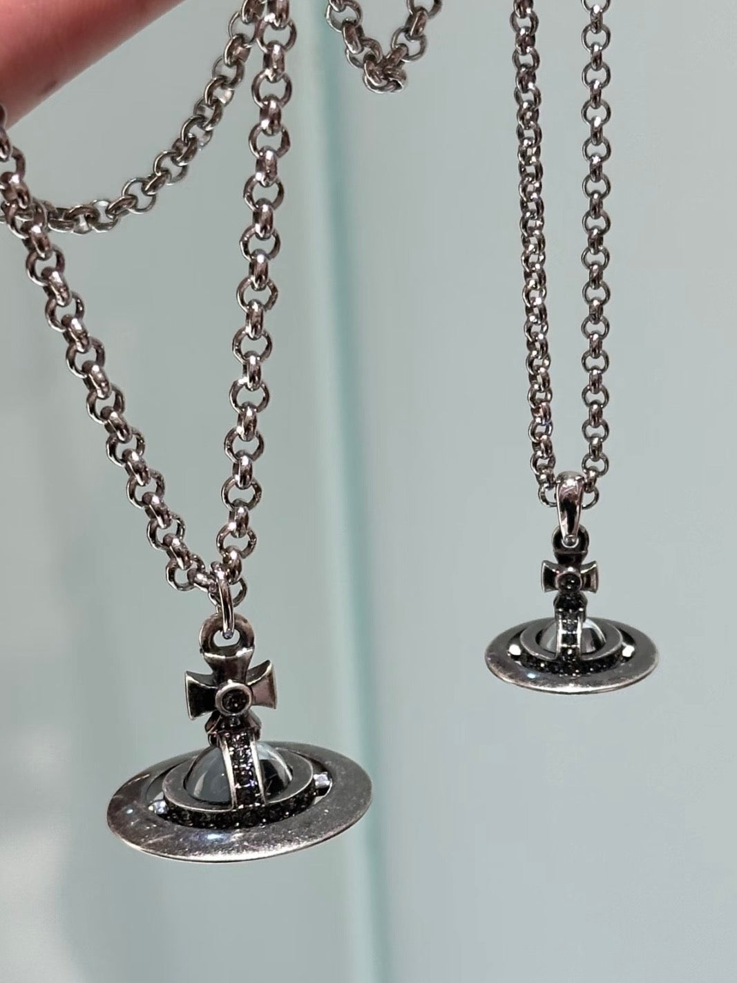 [預購] Vivienne Westwood Man Petite Tiny Orb 做舊水泥灰 小號|中號
