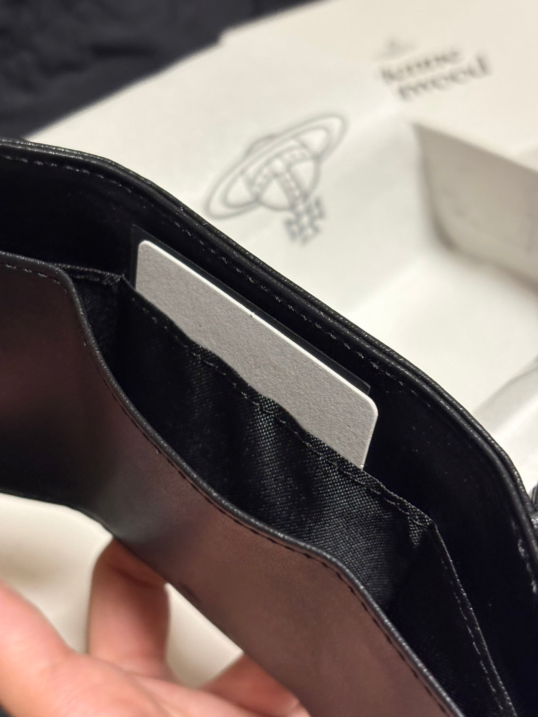 [現貨] Vivienne Westwood 格紋三折錢包/錢包