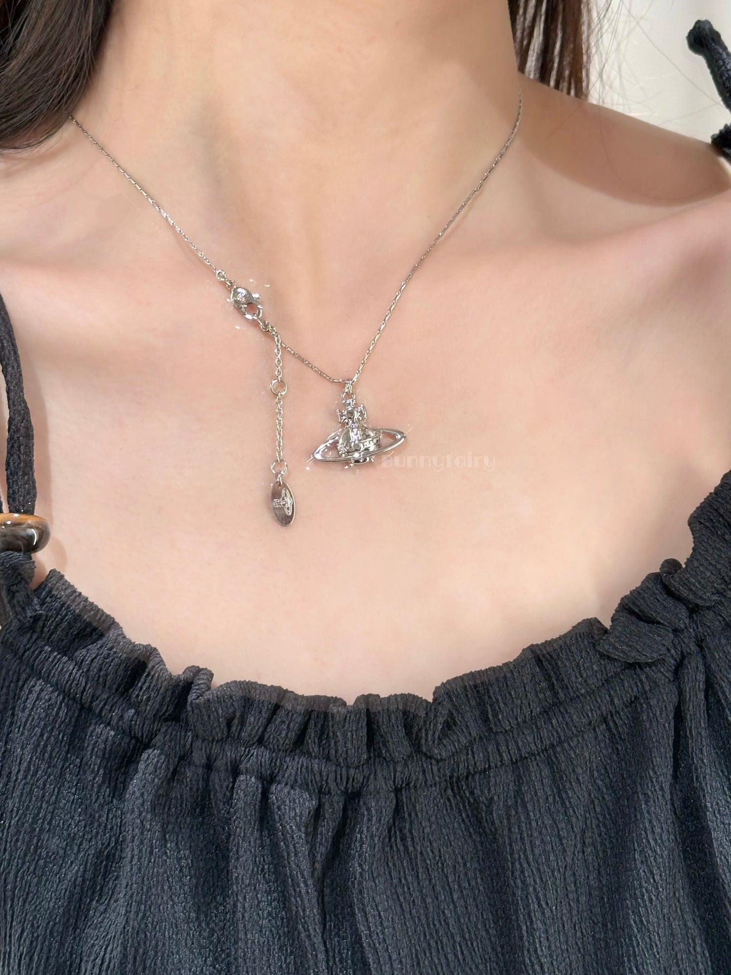 [預購] Vivienne Westwood Suzie土星項鍊