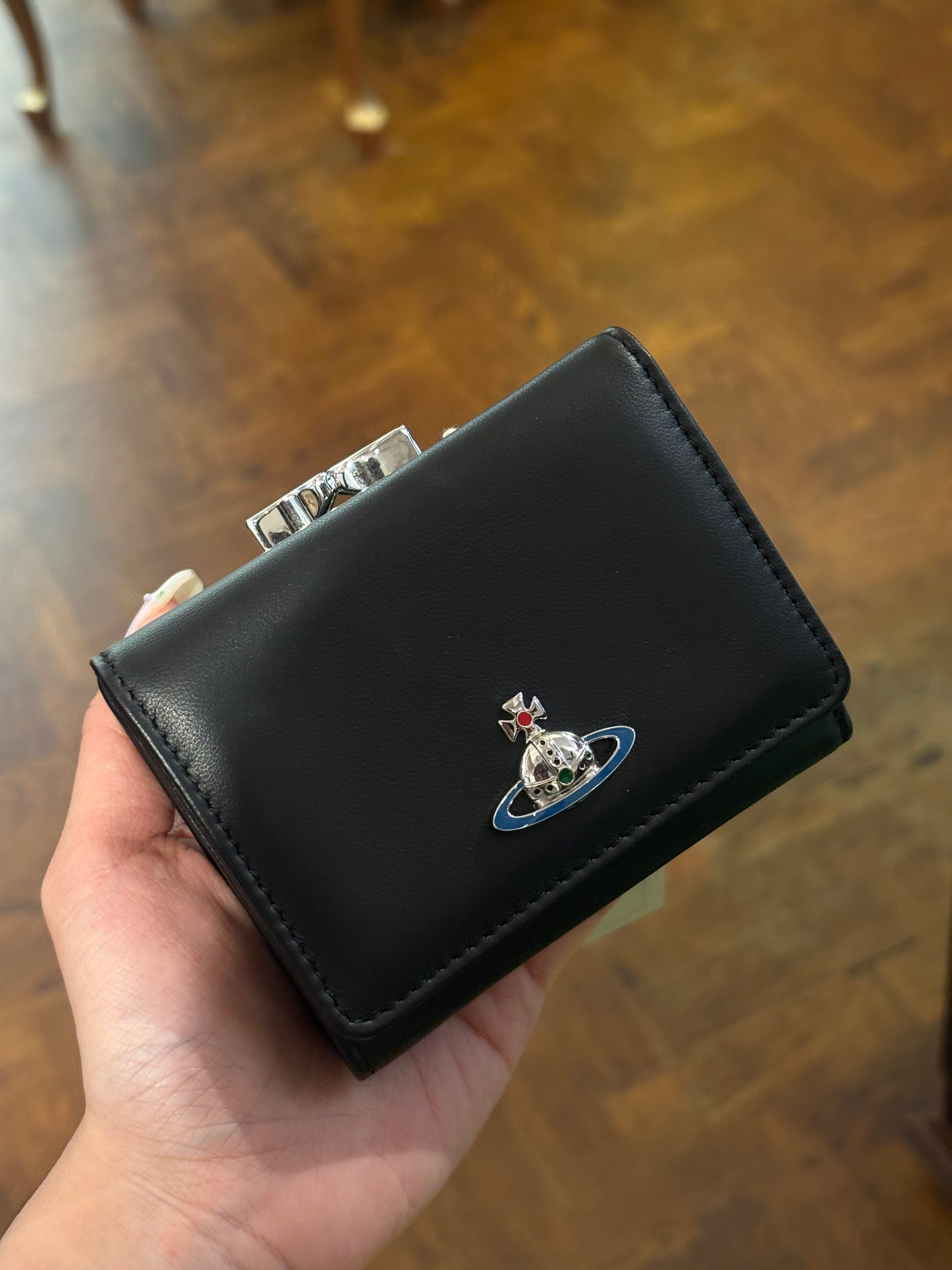 [預購] Vivienne Westwood 夏季折扣訂購區