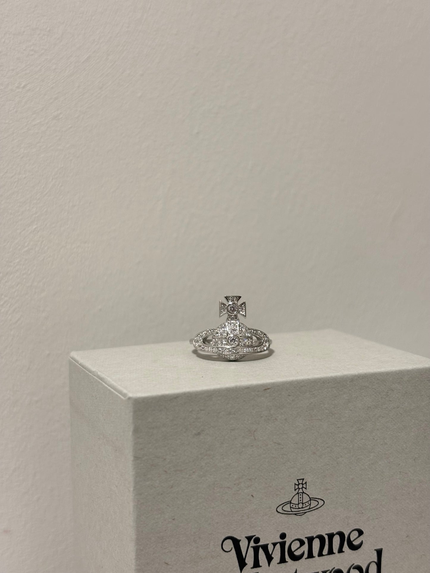 [現貨] Vivienne Westwood Small Orb戒指