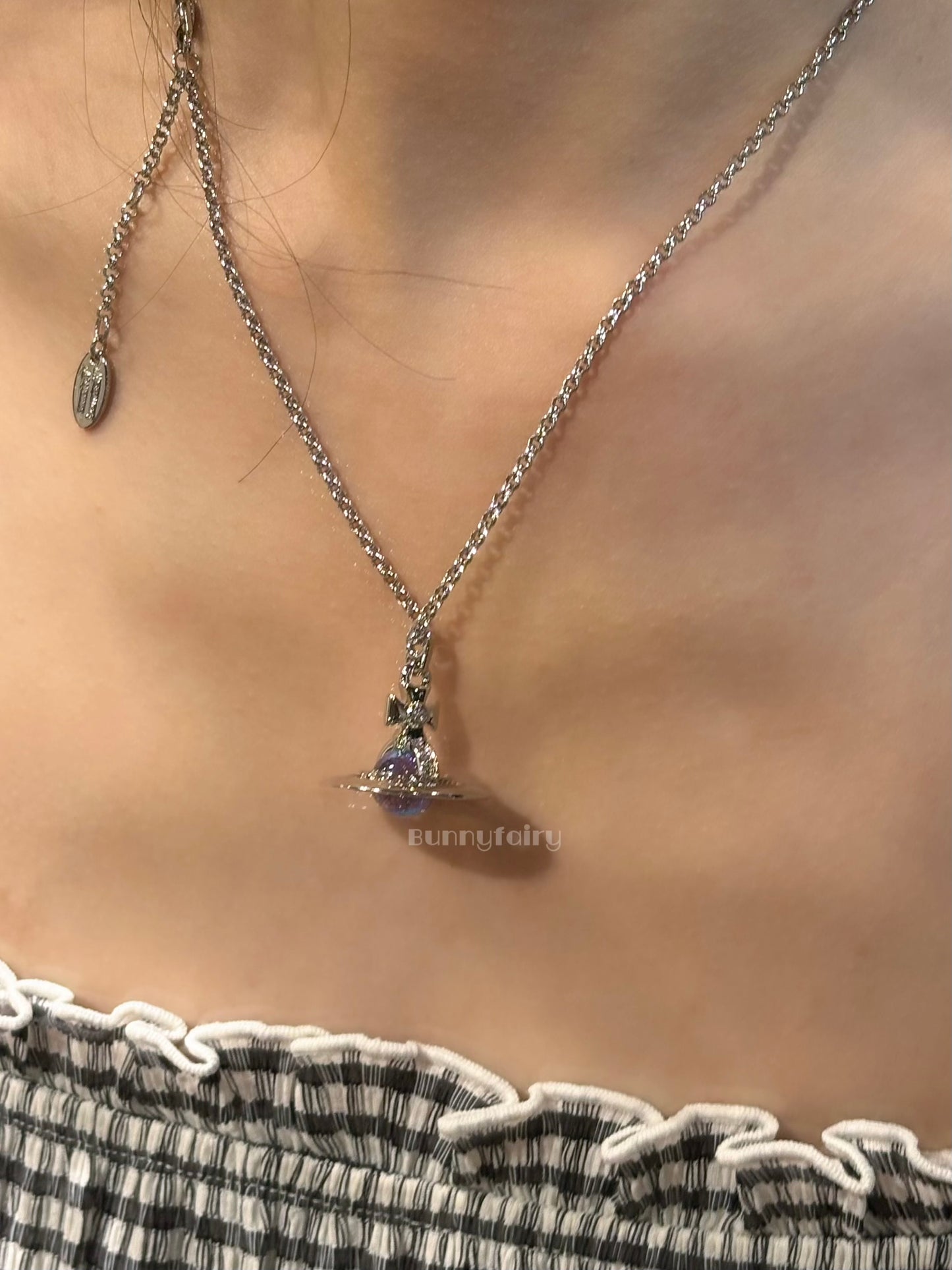 [預購] Vivienne Westwood New Tiny Orb 中號歐若拉 銀色