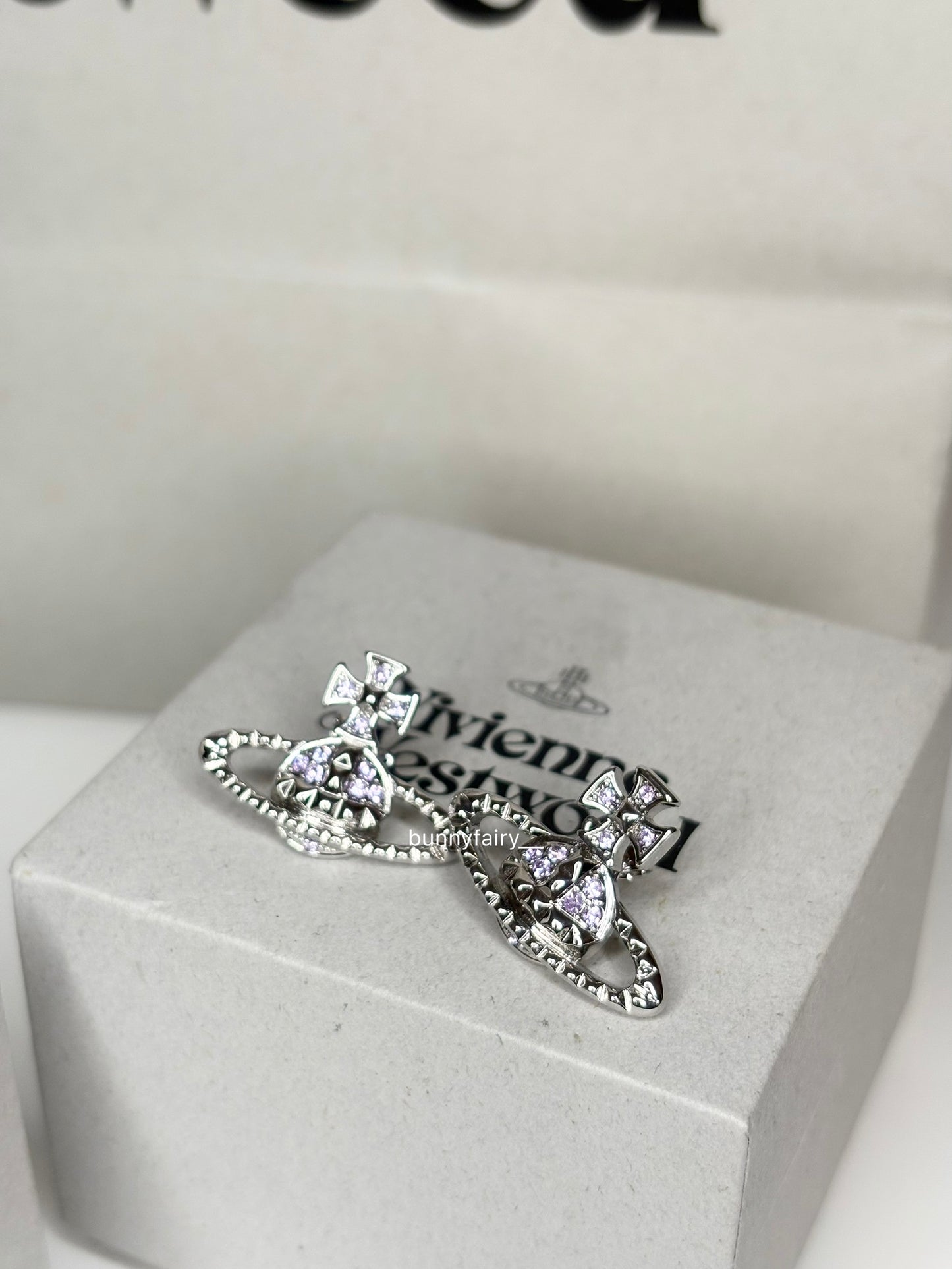 [預購] Vivienne Westwood Mayfair 耳釘