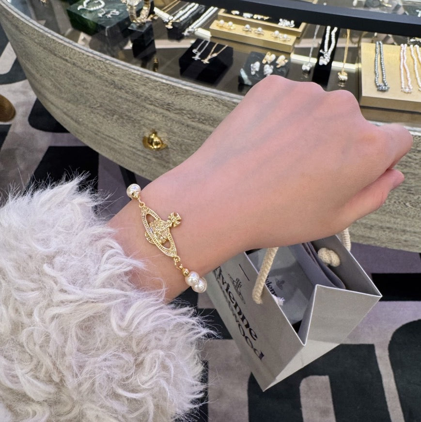 [預購] Vivienne Westwood 珍珠手鏈