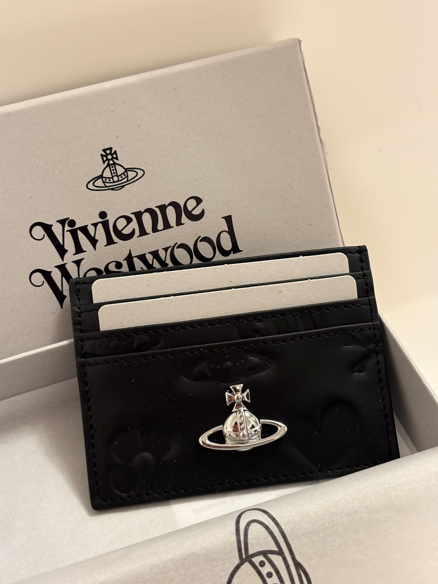 [現貨] Vivienne Westwood 壓紋卡夾