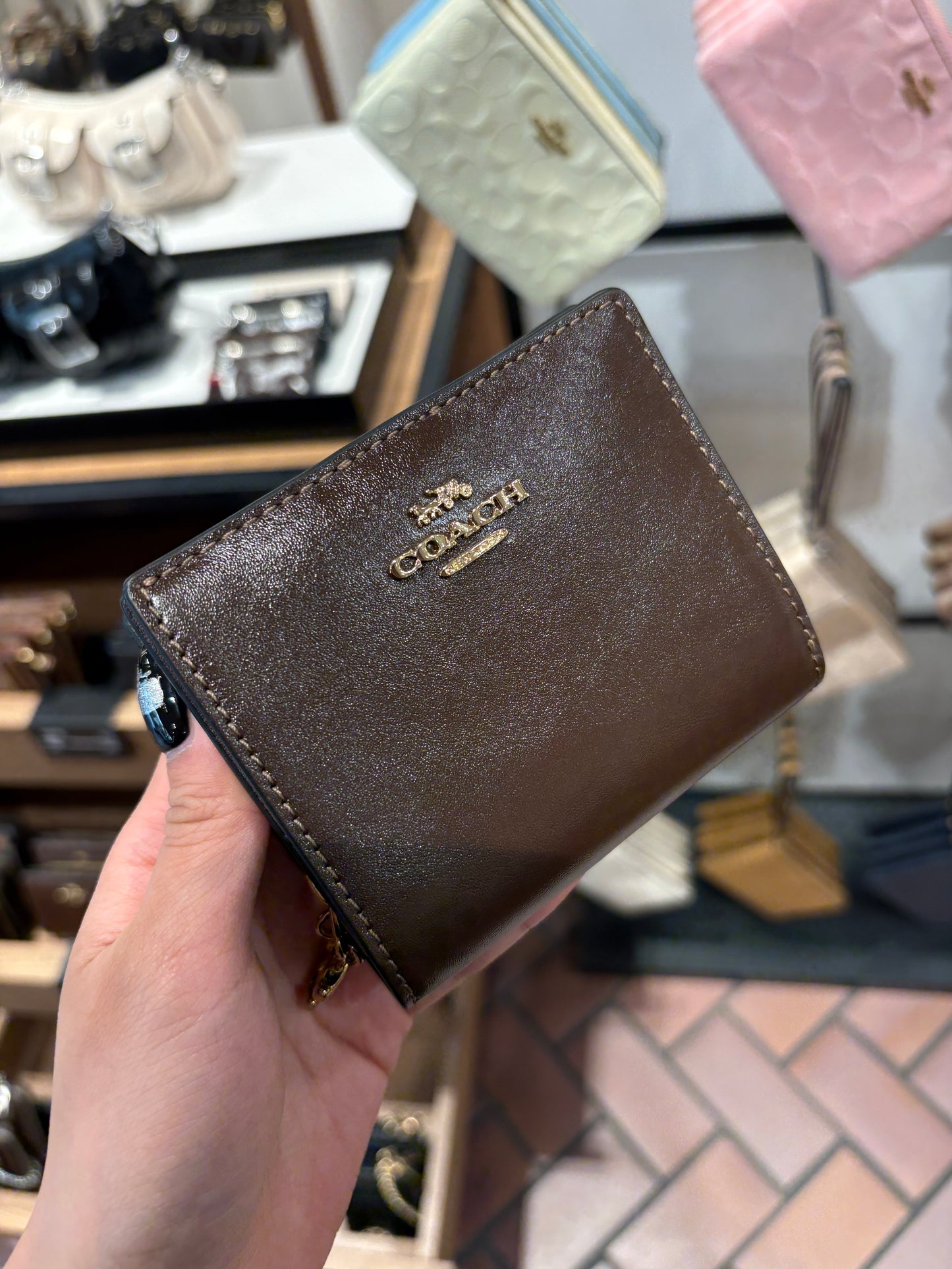 [預購] Coach Snap Wallet 兩折錢包 多色