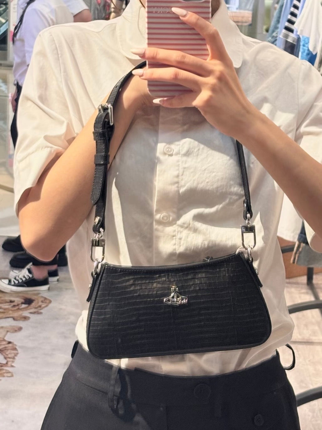 [折扣預購] Vivienne Westwood Tasha蜥蜴紋腋下包