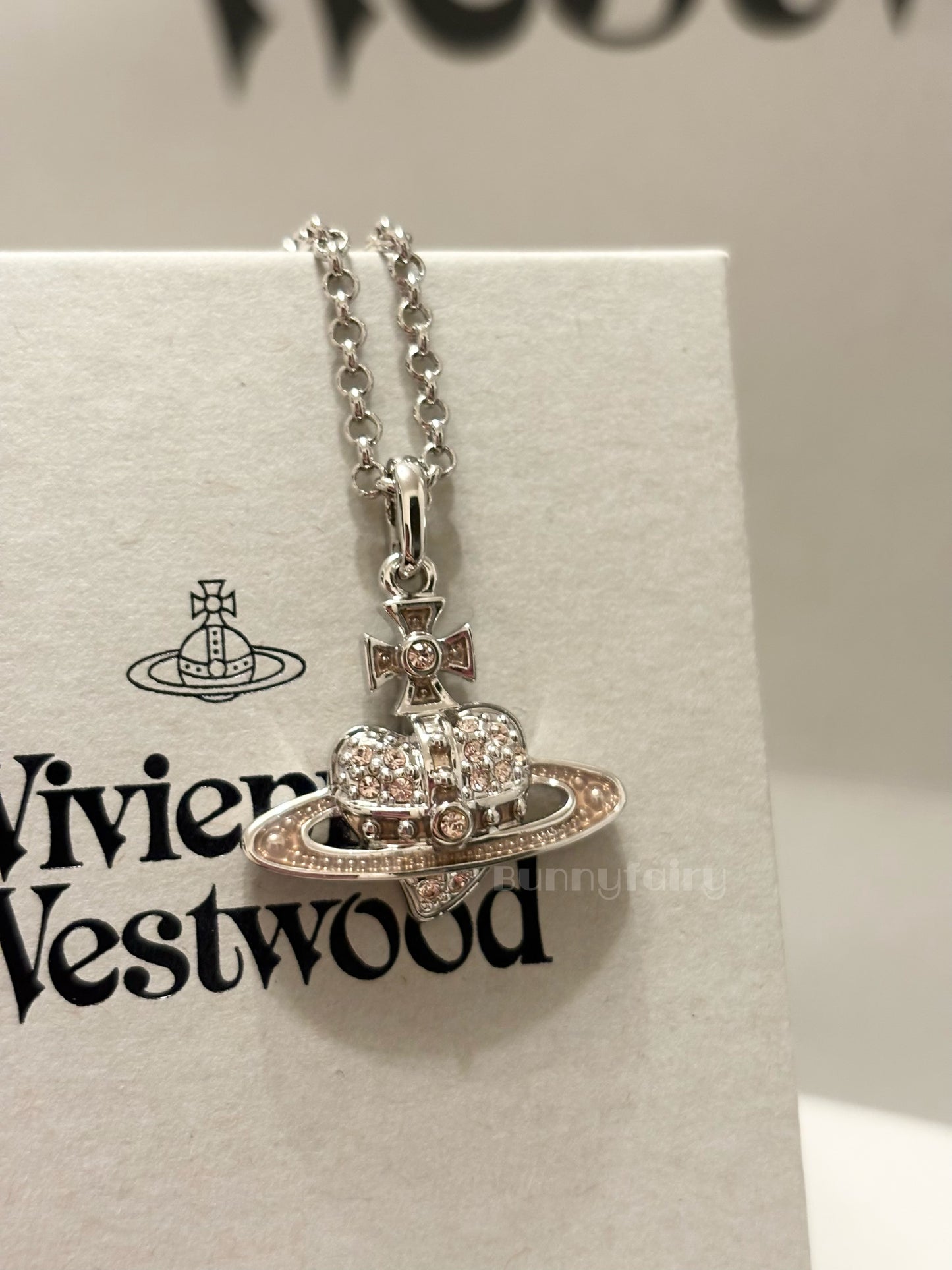 [預購+現貨] Vivienne Westwood 性價比の選💗🪐愛心土星項鍊