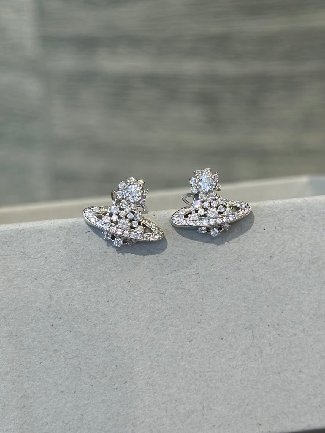 [預購] 925純銀 Vivienne Westwood Narcissa 雪花系列