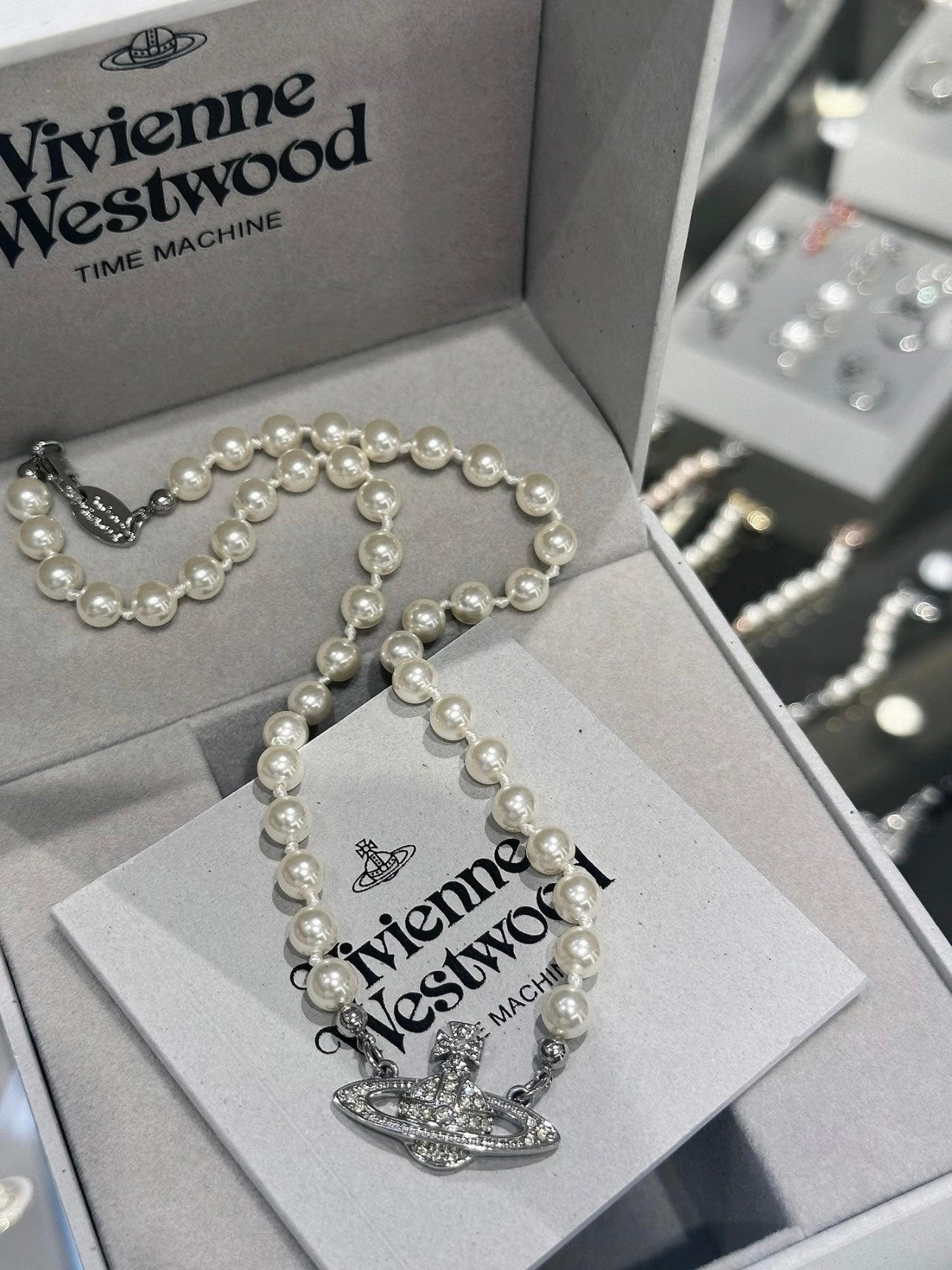 [現貨]Vivienne Westwood 珍珠choker 銀色