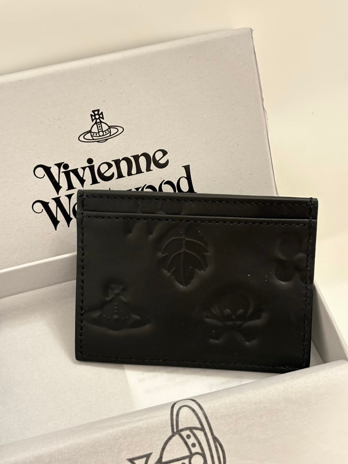 [現貨] Vivienne Westwood 壓紋卡夾