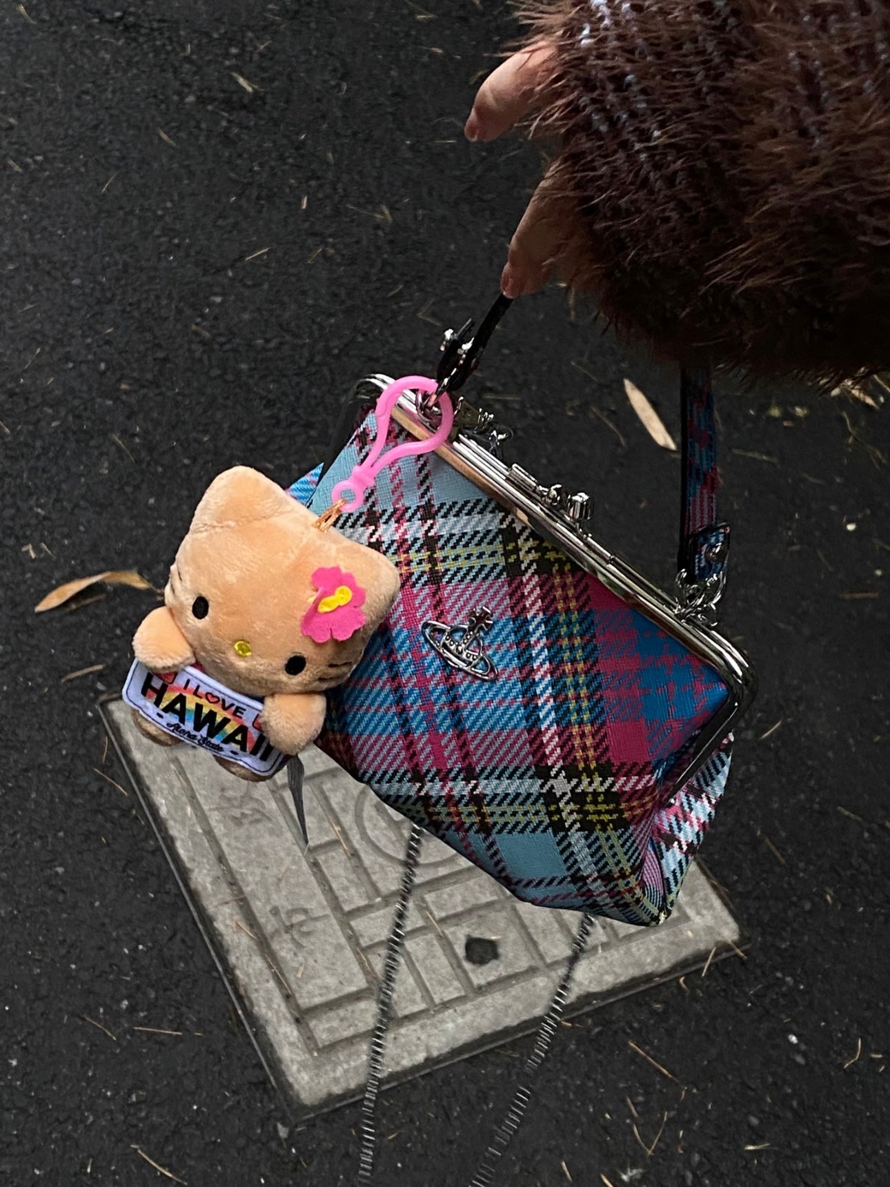 [預購+現貨] Vivienne Westwood 格紋口金包