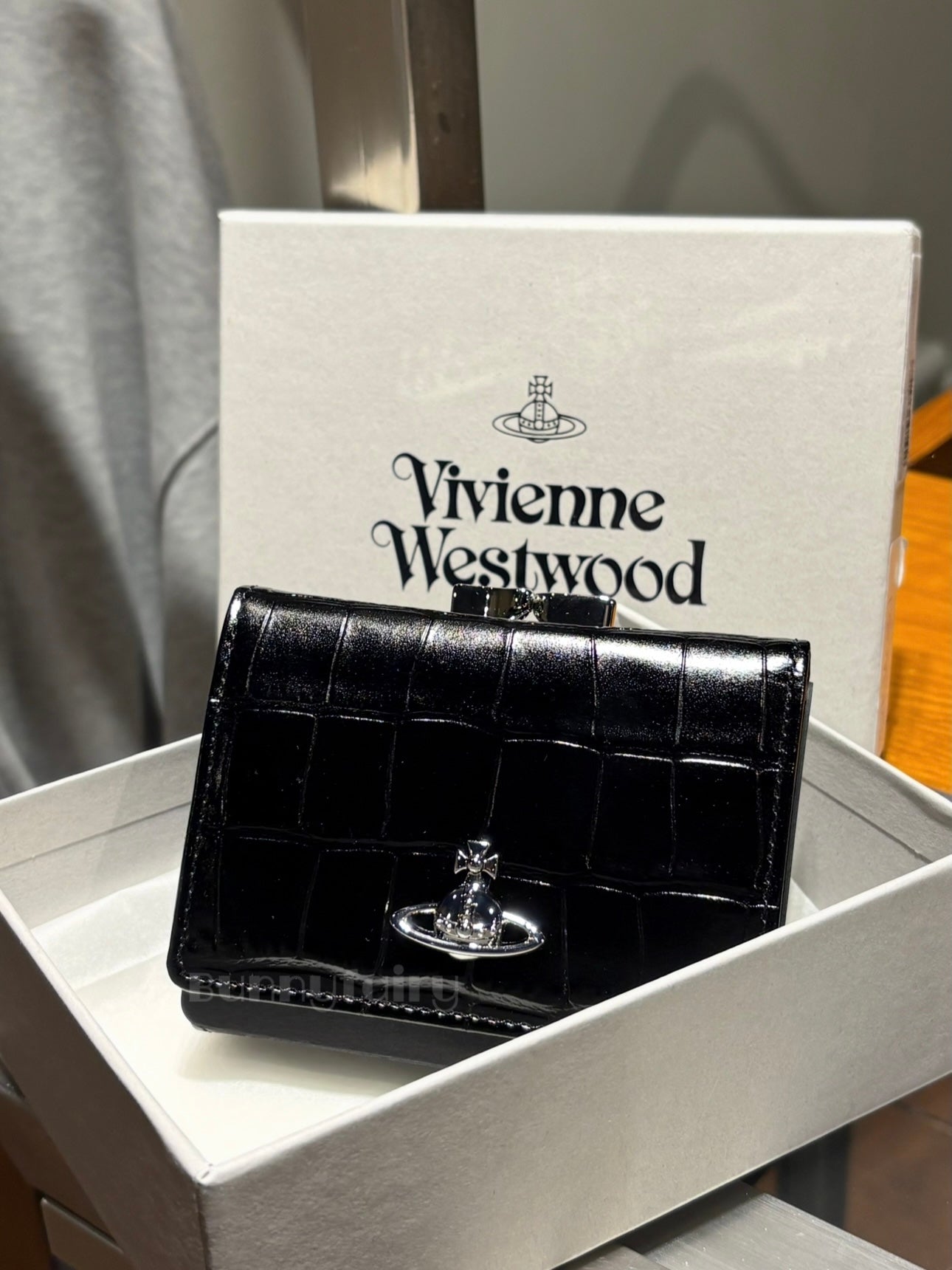 [預購] Vivienne Westwood Small Frame Wallet 新版本鱷魚紋口金三折錢包/短夾