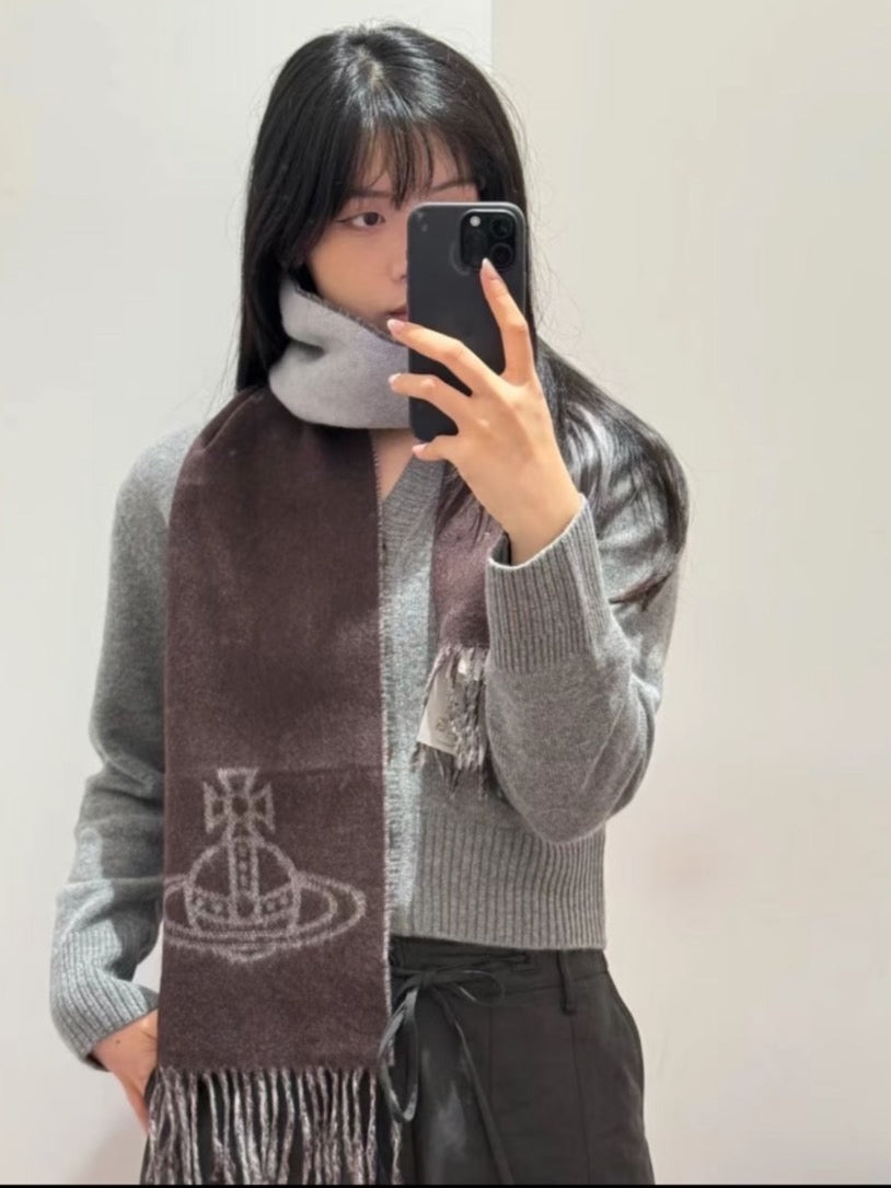 [現貨] Vivienne Westwood棕色雙面圍巾
