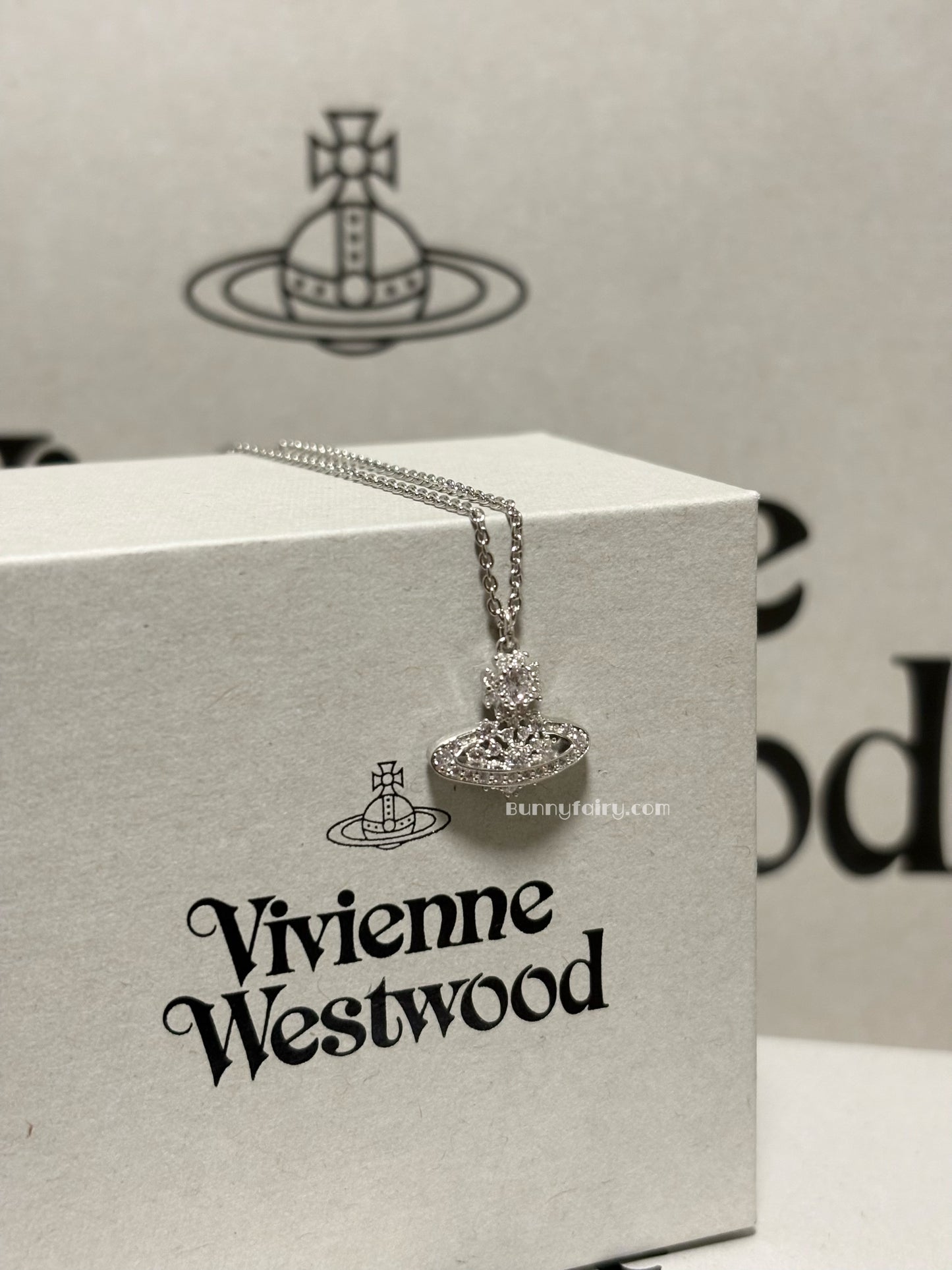 [預購] 925純銀 Vivienne Westwood Narcissa 雪花系列