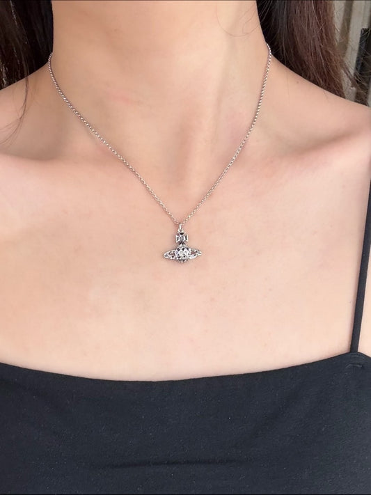 [現貨] Vivienne Westwood 菱格土星項鍊 黑銀