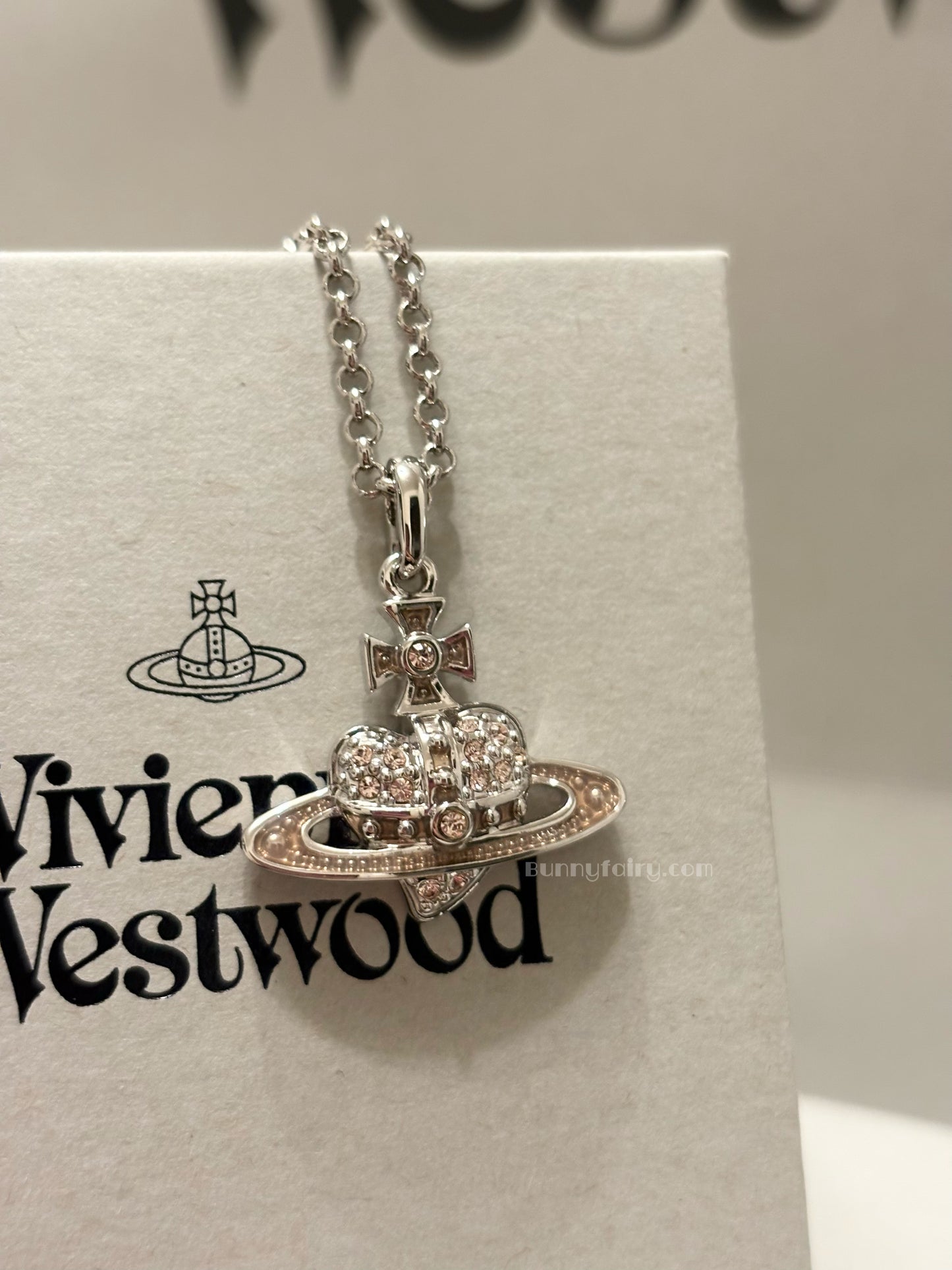 [預購+現貨] Vivienne Westwood 性價比の選💗🪐愛心土星項鍊