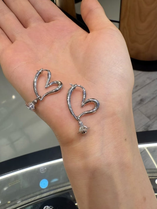 [現貨] Vivienne Westwood Emily愛心耳環