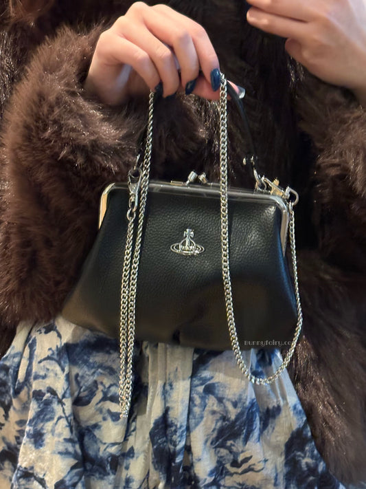 [預購] Vivienne Westwood 荔枝皮口金餃子包