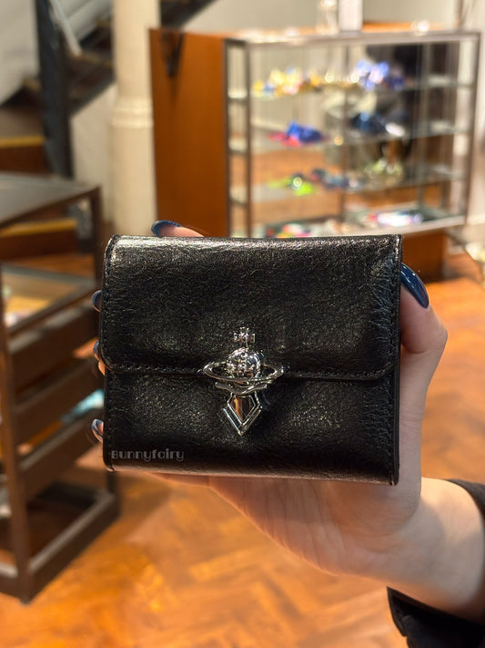 [新款預購] Vivienne Westwood Orb Clasp Wallet 扣環三折卡包