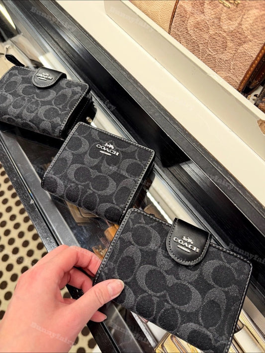 [預購] Coach Medium Corner Zip Wallet 中夾 多色