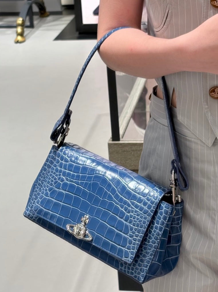 [預購] Vivienne Westwood 夏季折扣訂購區